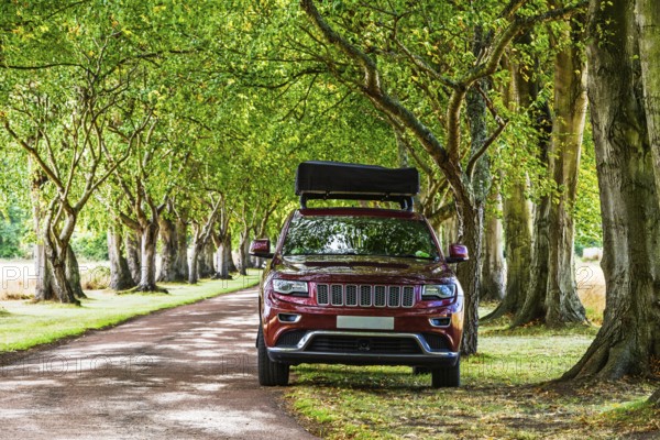 4x4 car trip with roof tent on the Scottish wilderness, Scotland, United Kingdom