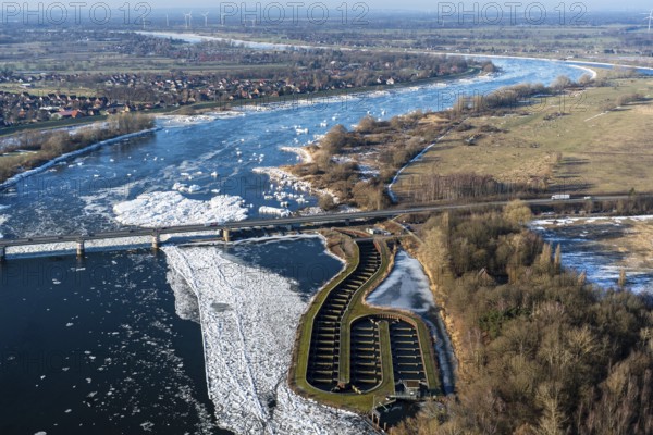 Geesthacht, Elbe bridge, dam, water regulation, Elbe, federal road, B, 404, toll bypass, water, car, aerial view, aerial view, aerial view, Hamburg, Schleswig-Holstein, road, dam, water volume, bridge, view, Germany, car, cars, power, renewable energy, rough, path, wave, whirlpool, ice, icebergs, ice floe