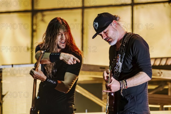 Guitarists Mark Jansen and Isaac Delahaye from Epica, live on Arcane Dimensions Tour 2026 at Zenith in Munich on 17.01.2026