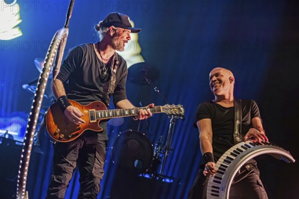 Guitarist Isaac Delahaye and keyboardist Coen Janssen from Epica, live on Arcane Dimensions Tour 2026 at Munich's Zenith on 17.01.2026