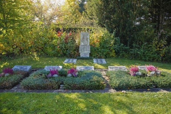 Tombstone of the ducal family, graves, memorial, in the back memorial stone in memory of the ducal family at Lichtenstein Castle, coat of arms, stone tablet, inscription, letters, alb plateau above the Albtrauf, Großengstingen, municipality of Engstingen, district of Reutlingen, Swabian Alb, Baden-Württemberg, Germany