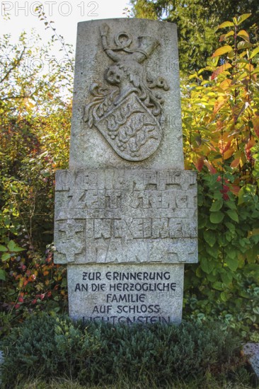 Memorial, memorial stone in memory of the ducal family at Lichtenstein Castle, coat of arms, stone tablet, inscription, letters, cemetery of Großengstingen, script, letter, albplateau above the Albtrauf, Großengstingen, municipality of Engstingen, Reutlingen district, Swabian Alb, Baden-Württemberg, Germany