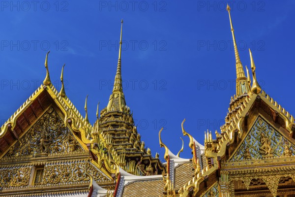The Grand Royal Palace, the gilded Abhorn Bimok Pavilion and Dusit Maha Prasad Throne Hall, with overlapping roofs and curved chofas, Phra Nakhon, Bangkok, Thailand's metropolis, Thailand