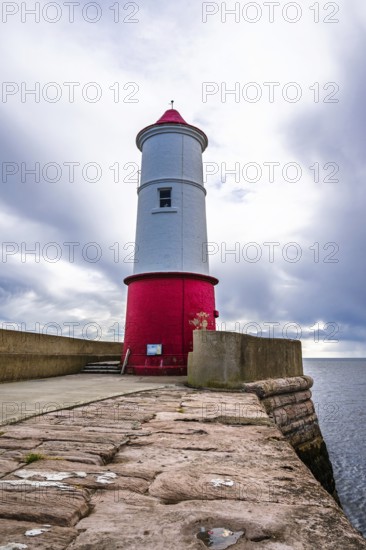 Berwick Pier and Lighthouse, Berwick-upon-Tweed, England, UK