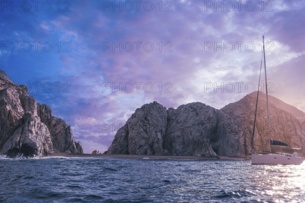 Scenic tourist destination Arch of Cabo San Lucas, El Arco, close to Playa Amantes Lovers Beach known as Playa Del Amor and Playa del Divorcio, Divorce Beach