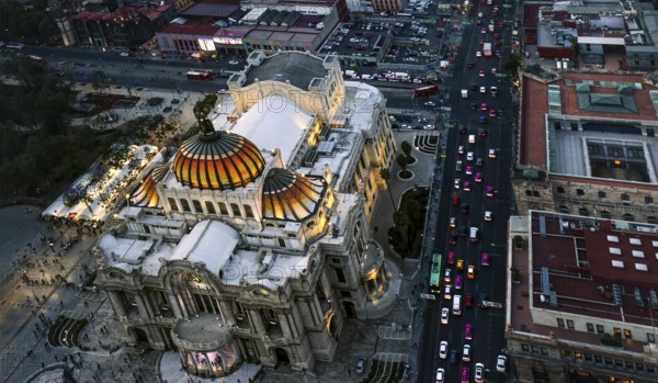Mexico, Panoramic skyline view of Mexico City historic center from Tower Torre Latinoamericana