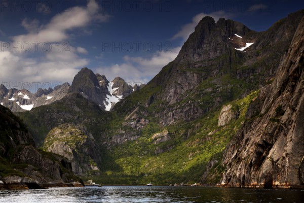 Impressive mountain panorama in the Trollfjord of Lofoten, Austvågøy, Raftsund, Norway