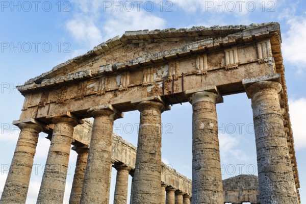 Elymian Doric Temple, Ruin, Doric Frieze, Triglyph and Metope, Ancient City of Segesta, Archaeological Site on Monte Barbaro, Calatafimi, Trapani Province, Northwest, Sicily, Southern Italy, Italy