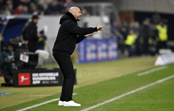 Coach coach Christian Ilzer TSG 1899 Hoffenheim on the sidelines Gesture PreZero Arena, Sinsheim, Baden-Württemberg, Germany