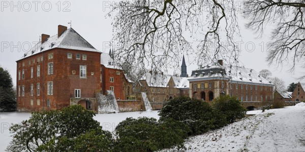 Wasserschloss Wissen in winter, Weeze, Lower Rhine, North Rhine-Westphalia, Germany