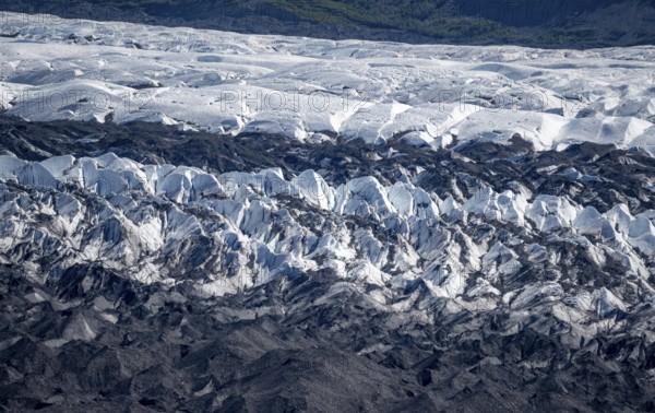 Detail, glacier ice, Seracs of the Matanuska Glacier Tongue, Lion's Head, Chugach Mountains, Alaska, USA