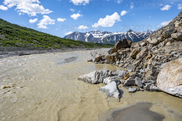 Miller Creek meltwater flow at Castner Glacier, Delta Range, Alaska Range, Richardson Highway, Alaska, USA