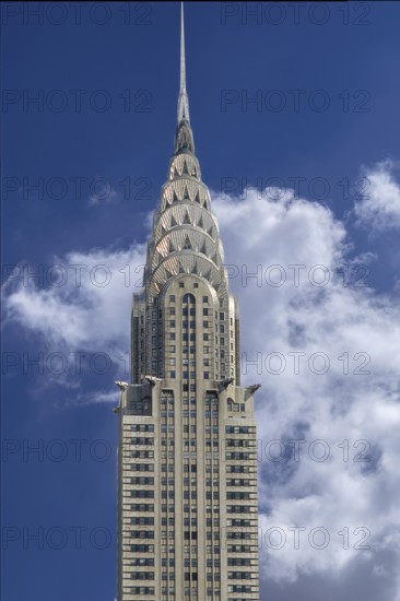 Chrysler Building, built in 1930 in Art Deco style, Cloudy Sky, New York City, USA
