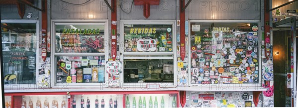 La Esquina Brasserie, 114 Kenmare St, New York, USA