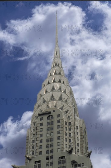 Chrysler Building, built in 1930 in Art Deco style, Cloudy Sky, New York City, USA