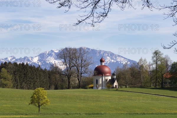 Heuwinkl chapel with Benedict wall, pilgrimage church to Our Lady, dome, Iffeldorf, Pfaffenwinkel, Upper Bavaria, Germany