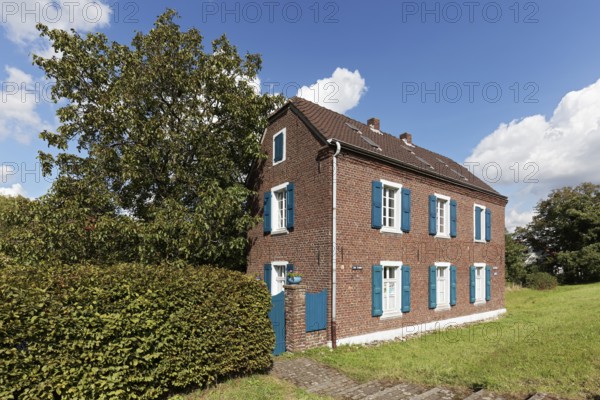 Reconstructed 19th century farm, Nühlenhof, Rheinaue Friemershein, Duisburg, North Rhine-Westphalia