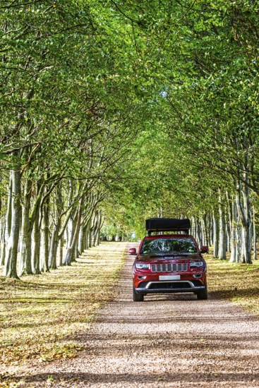 4x4 car trip with roof tent on the Scottish wilderness, Scotland, United Kingdom