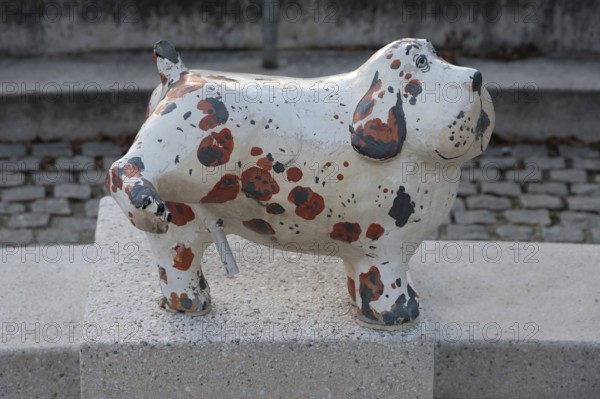 Fountain figures by Chemnitz artist Karl-Heinz Richter 2007, Billinganlage, Fürth, Middle Franconia, Bavaria, Germany