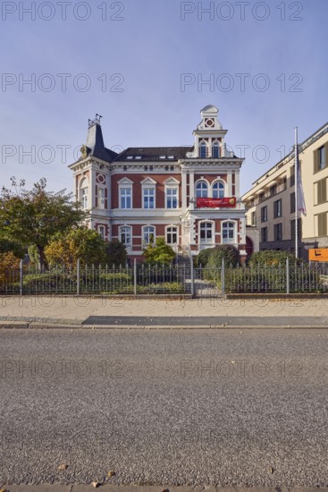 German administrative union Mecklenburg-Western Pomerania - DVG MV, dbb civil service association and tariff union, office, historic building, trees, bushes, blue sky, cloudless, intersection Graf-Schack-Allee with Heinrich-Mann-Straße, Schwerin, state capital, district-free city, Mecklenburg-Western Pomerania, Germany