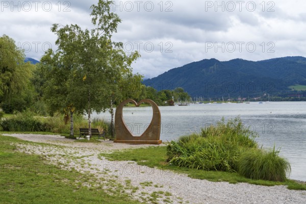 Heart sculpture on the banks of Tegernsee, Gmundner Herz by Kurt Gmeineder, Gmund, Tegernsee, Upper Bavaria, Bavaria, Germany