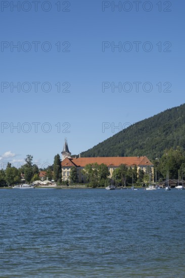 Parish Church of St. Quirinus, Tegernsee Abbey, Castle with Braustüberl, view from Seeufer Point, village Tegernsee, Upper Bavaria, Bavaria, Germany