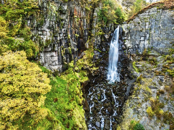 Autumn colours of Ffrwd Fawr Waterfall, Dylife, Llanbrynmair, Powys, Wales, UK