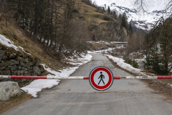 Pedestrian ban board, Goppenstein, Valais, Switzerland