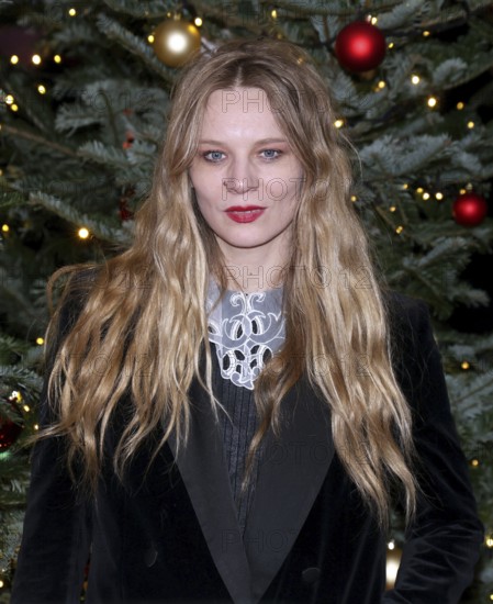 Lilith Stangenberg, Roncalli Christmas Circus Premiere, Tempodrom, Berlin 19.12.2025