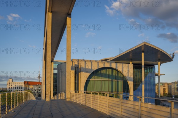 Footbridge with Marie-Elisabeth Lüders House in the evening light on the Spree in the government district, Berlin