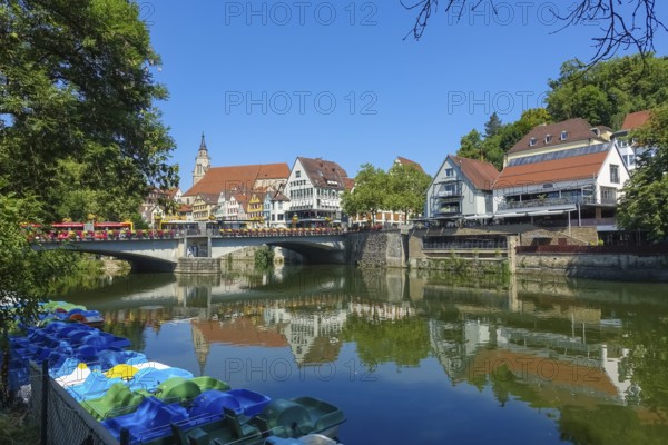 Eberhardsbrücke, Neckar bridge, river, flowing water, pedal boats, right back Gasthausbrauerei Neckarmüller, inn, restaurant, left back old town, houses, collegiate church, Tübingen, Baden-Württemberg, Germany