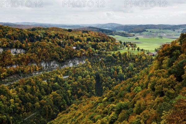 View, panorama of Lichtenstein Castle, Honau, Echaz Valley, Swabian Jura, Baden-Württemberg, Germany