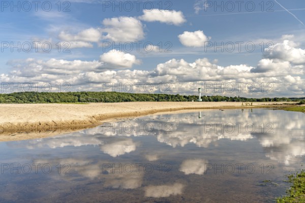 Falkensteiner Beach and Friedrichsort lighthouse on the Kiel Fjord, Kiel, Schleswig-Holstein, Germany