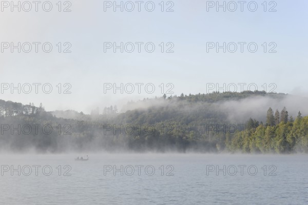 Hennesee, morning fog, Hennetalsperre, Sauerland-Rothaargebirge nature park Park, North Rhine-Westphalia, Germany