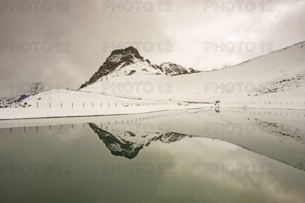 Another onset of winter in May, Kanzelwand, 2058m, border mountain in the Allgäu Alps, across which the border between Bavaria, Germany and Vorarlberg, Austria runs