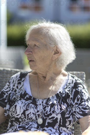 86-year-old woman, retirement home, Jettingen, Baden-Württemberg, Germany