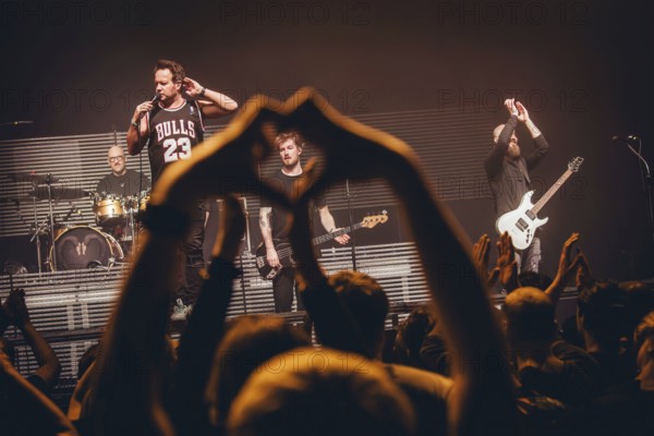 Singer Christoph von Freydorf from Emil Bulls live on X-Mas Bash Tour 2025 at Huxley's New World in Berlin on 05.12.2025