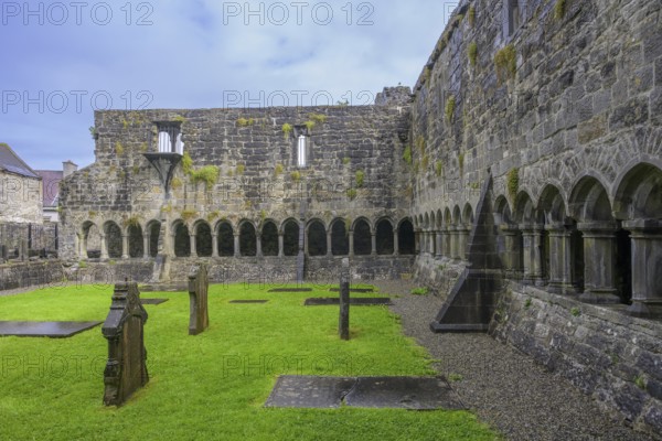 Cloister in the ruins of Sligo Abbey (Dominican) founded 1253, Sligo, County Sligo, Ireland