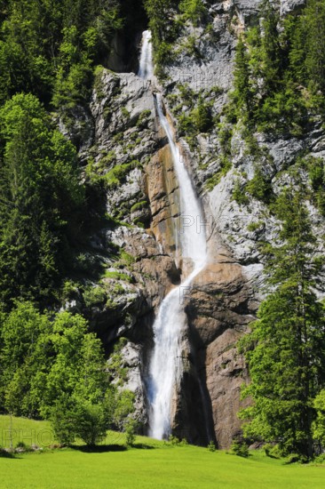Sulzbachfall, Klöntal, Kantom Glarus, Switzerland