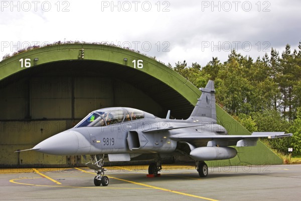 Saab Gripen JAS 39D Czech Air Force, fighter, aircraft, 1 turbofan engine, two-seater, combat suitable, aircraft, aircraft type, Swedish multi-purpose fighter aircraft, fighter aircraft, air defense, air attack capability, two-seater reconnaissance, all-weather capable, fighter-bomber, fighter aircraft, Spotterday, Wittmund, Lower Saxony, Germany