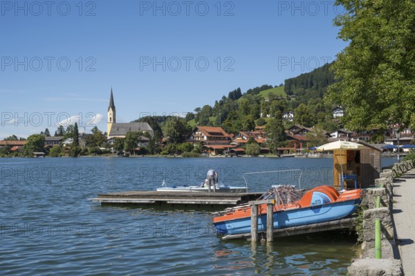Boat rental at Schliersee, St. Sixtus church, town view, Schliersee, Mangfall Mountains, Upper Bavaria, Bavaria, Germany