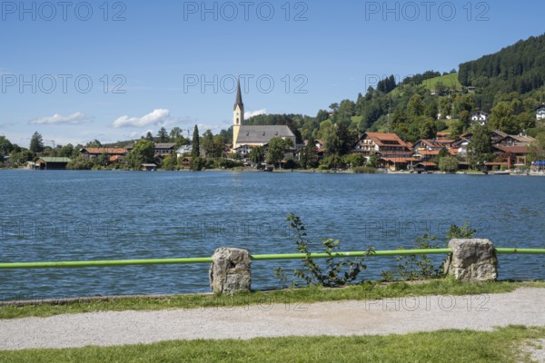 Landscape at Schliersee, St. Sixtus church, town view, Schliersee, Mangfall Mountains, Upper Bavaria, Bavaria, Germany