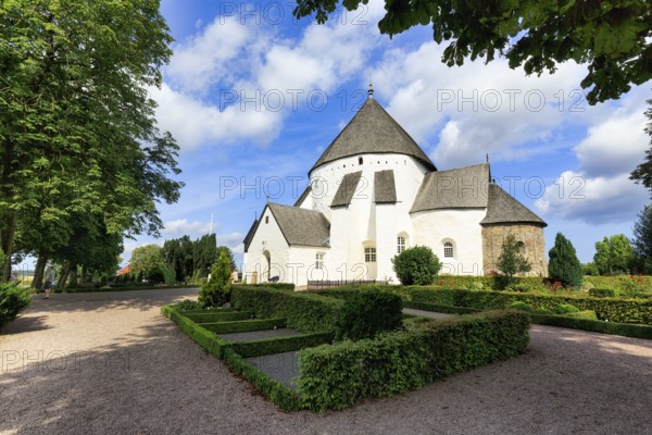 Medieval round church with cemetery, fortified church, Østerlars Kirke, Østerlars, Bornholm, Denmark