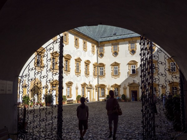 Lemberk Castle, gate and courtyard, fairytale castle, Lusatian Mountains, Bohemia, Czech Republic