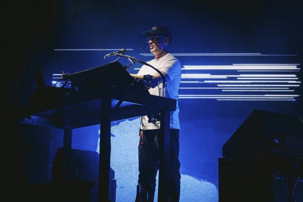 Fritz Kalkbrenner live on Continentego tour 2025 in Berlin's Columbiahalle on 27.11.2025