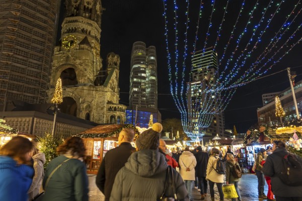Christmas market on Breitscheidplatz, at the Memorial Church, Christmas decoration, light decoration, in Berlin, Germany
