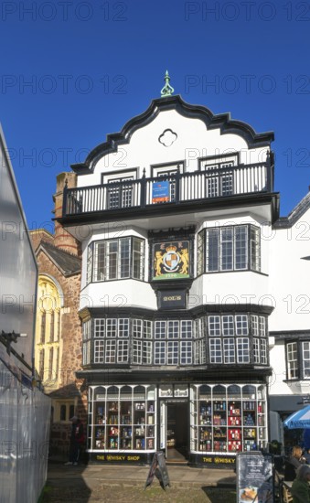 Mol's Coffee House, historic Grade I listed building, Cathedral Close, Exeter, Devon, England, UK c 1596