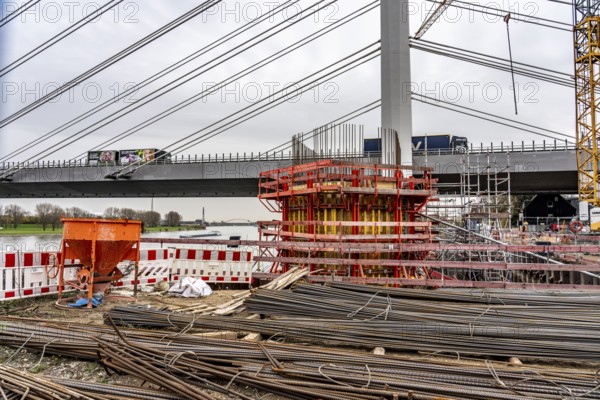 Duisburg-Neuenkamp Rhine bridge, the A40 motorway, construction of the second bridge begins, bridge pillars are being built on the Du-Homberg side of the Rhine, North Rhine-Westphalia, Germany