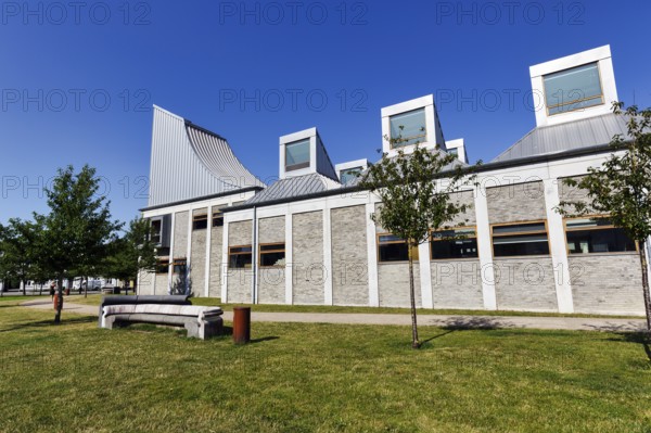 Utzon Center, experimental cultural center for architecture, design, art and communication, modern architecture, harbour front, Aalborg, Denmark