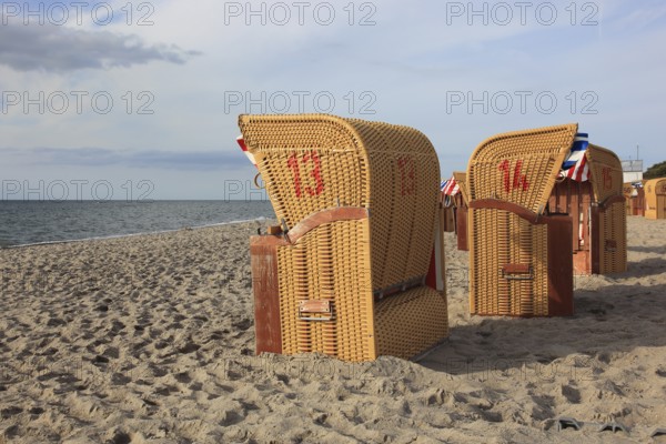 Empty, locked beach chairs on the beach, beach chair, sandy beach, Baltic Sea, Poel island, Nordwestmecklenburg district, Mecklenburg-Western Pomerania, Germany